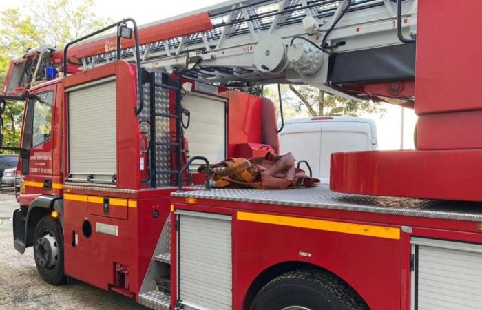 Una casa devastata da un incendio a Villeneuve-sur-Lot, una famiglia deve essere ricollocata