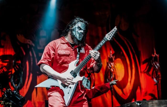 Mick Thomson degli Slipknot apre