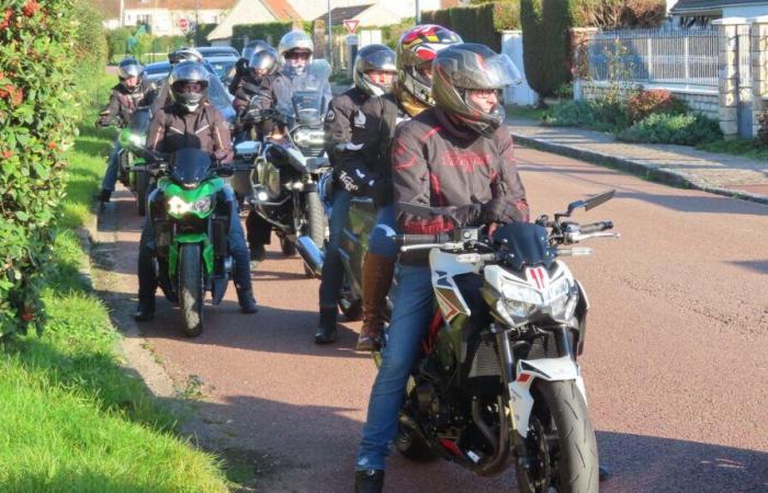 Nell'Oise, i motociclisti si uniscono per aiutare una madre che vive in alloggi precari