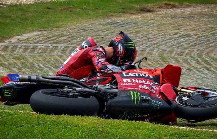 Parliamo di MotoGP: avete notato un dettaglio che costa tanto a Pecco Bagnaia?