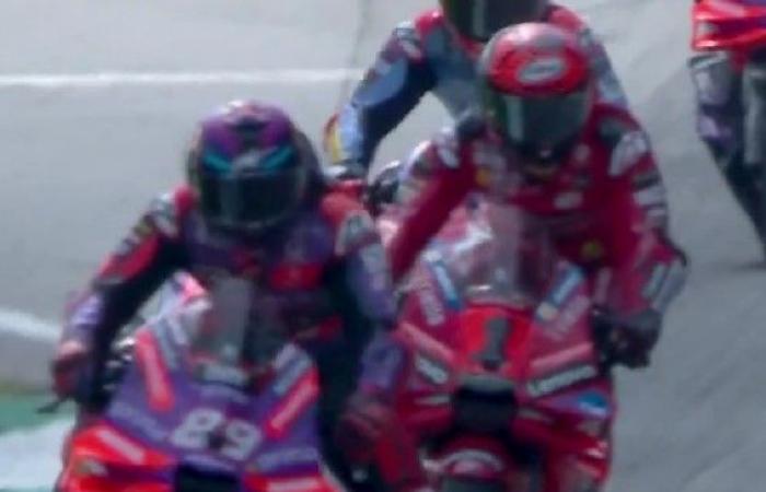 MotoGP, Jorge Martin VIDEO: “dovremo iniziare a vietare le leg extension, perché era pericoloso per me e Pecco Bagnaia”