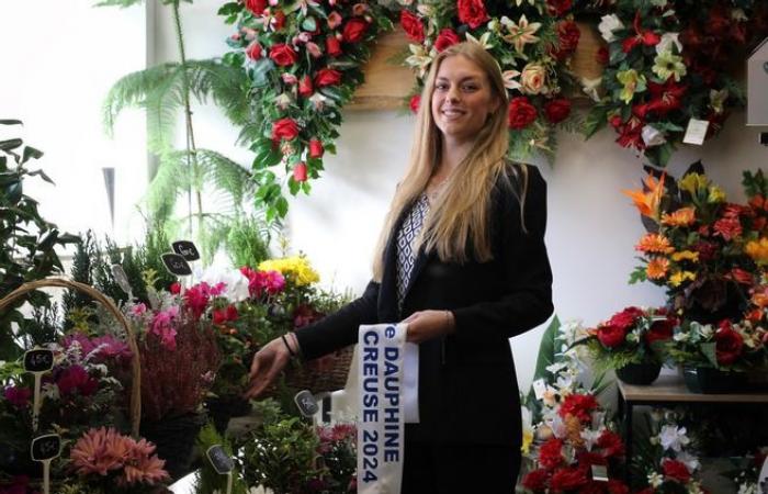 Questa 18enne della Creuse, che ha partecipato a Miss Limousin, esita tra la professione di modella e quella funebre