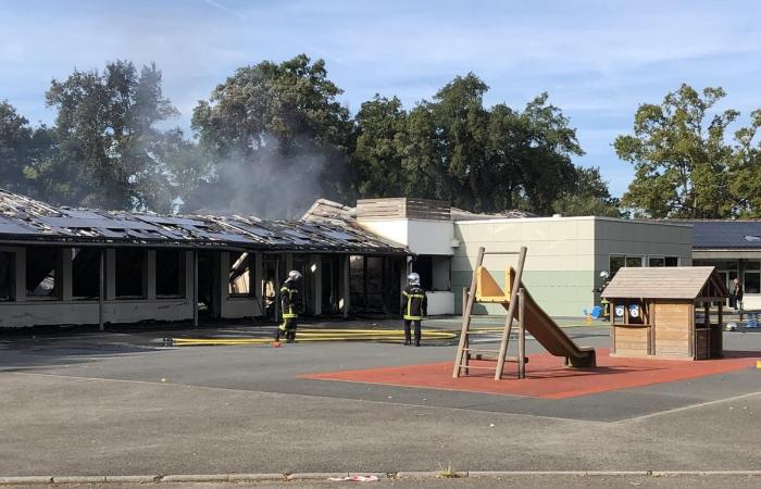 due anni dopo l'incendio si tornava a scuola a Tosse, in una nuova scuola