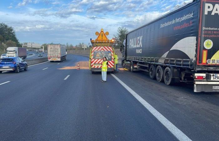 La perdita di carburante da un camion interrompe gravemente il traffico vicino a Bayonne