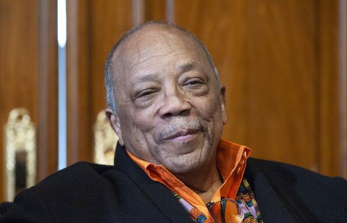 Quincy Jones, titano della musica e icona dell'intrattenimento, è morto a 91 anni