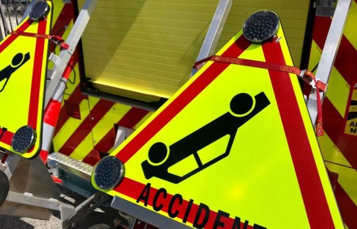 un'auto con una roulotte blocca il traffico per due ore – Angers Info