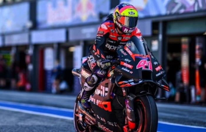 MotoGP, Malesia J2, Aleix Espargaró (Aprilia/13): “è stato orribile, negli ultimi giri mi sono bruciato le mani”