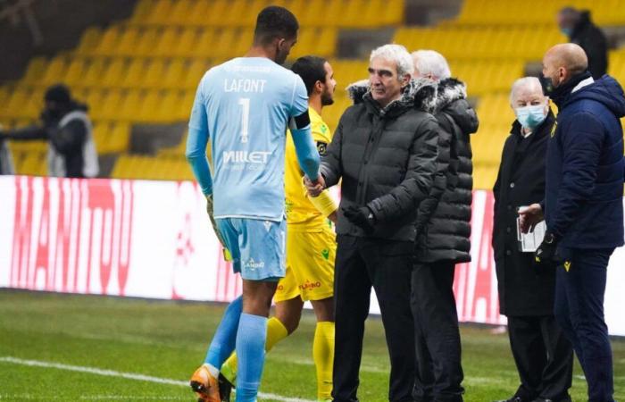 “Portiere del 1920”, “Rantanplan”… Il mega contrasto di Raymond Domenech su Alban Lafont