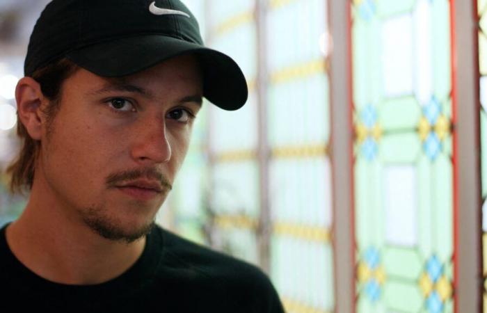 Nekfeu risponde dopo le accuse di stupro e violenza da parte dell'ex compagno: quello che sappiamo