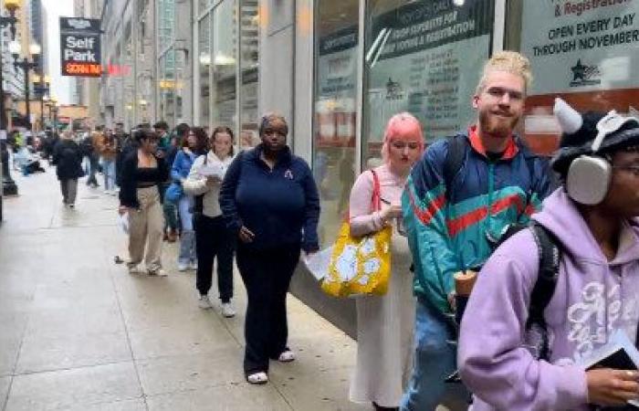 Melania Trump si unisce a Donald nel quartier generale della campagna il giorno delle elezioni