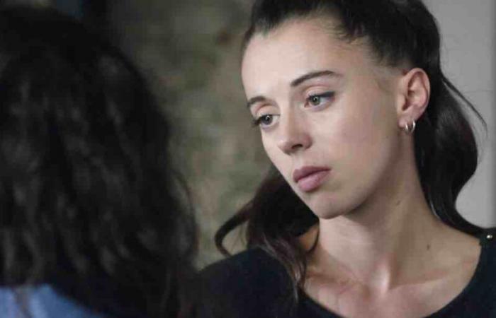 Il domani ci appartiene spoiler: Sara prende una grande decisione! (video puntata dell'8 novembre)