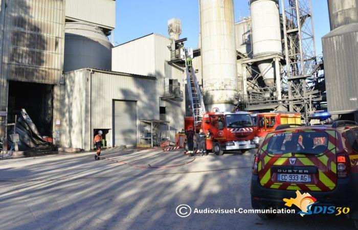 Gard: scoppia un incendio in un silo di carbone in un sito industriale classificato Seveso, quello che sappiamo