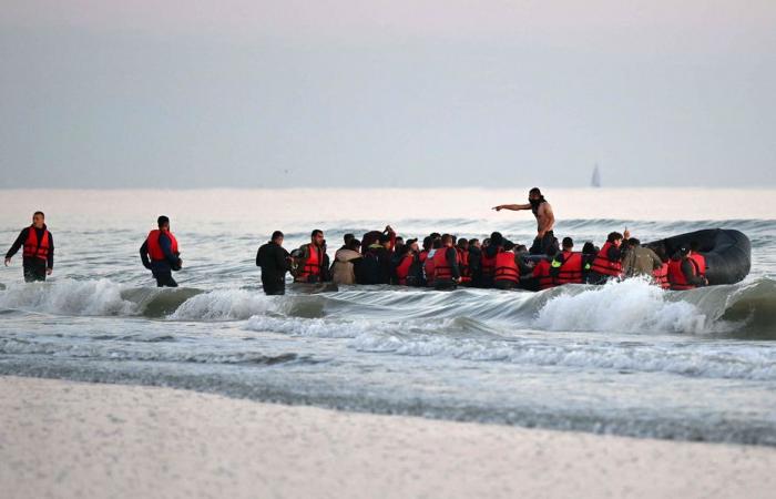 Fino a 15 anni di carcere per 18 membri di una rete “vasta” di trafficanti di migranti