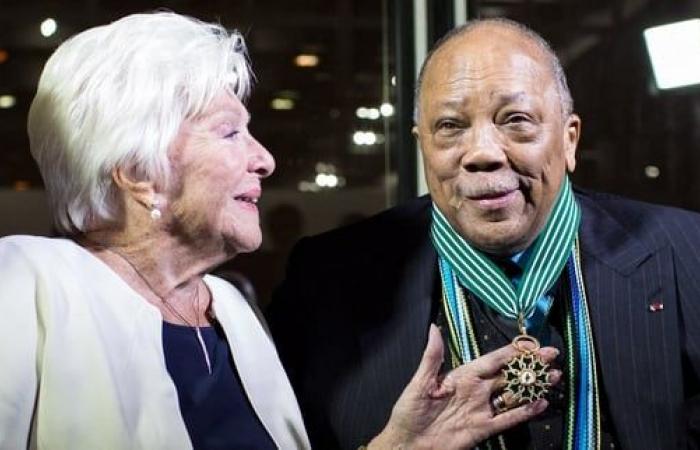 Line Renaud piange la morte di Quincy Jones