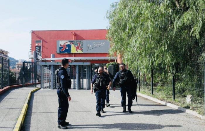 Evacuazione del collegio di Vallauris: cosa sappiamo del grande intervento della polizia