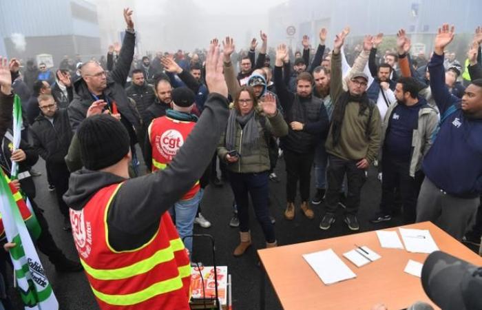 due nuove fabbriche francesi chiuderanno, i dipendenti di Cholet votano per lo sciopero