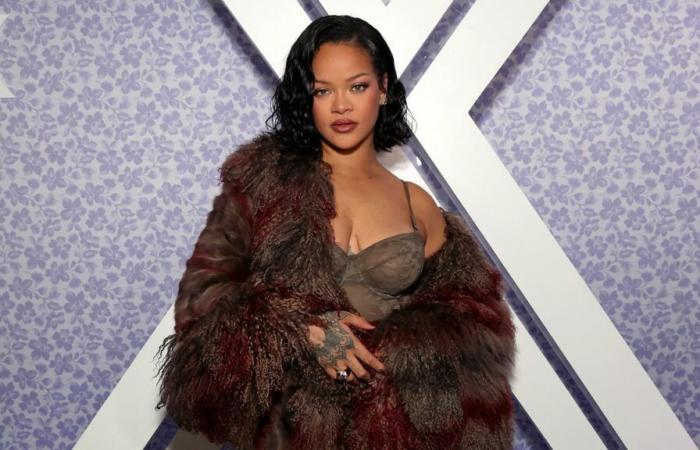 Rihanna scherza sul fatto di aver rubato il passaporto di uno dei suoi figli per “intrufolarsi nei seggi elettorali”