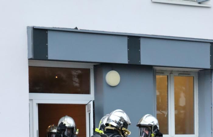 Notizie – Champagne FM – Diverse persone avvelenate e una ferita in un incendio.