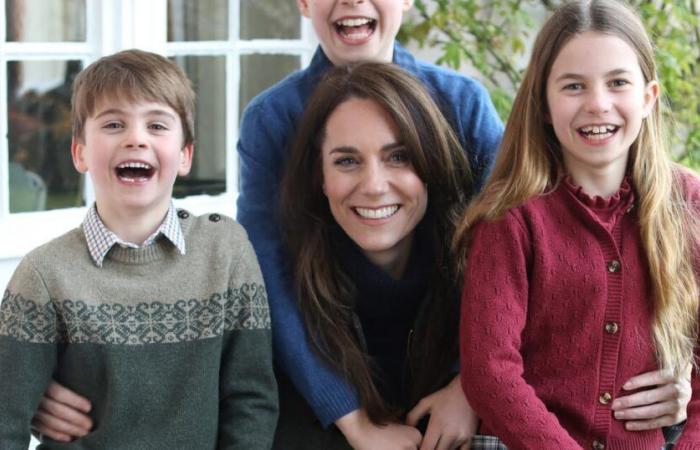 Kate Middleton e William: dietro la foto ritoccata per la Festa della Mamma, un segreto ben custodito