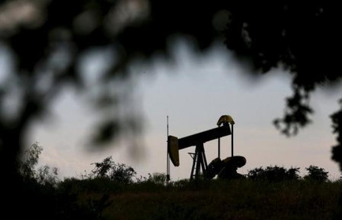 Il petrolio sale leggermente in attesa dell’esito delle elezioni americane