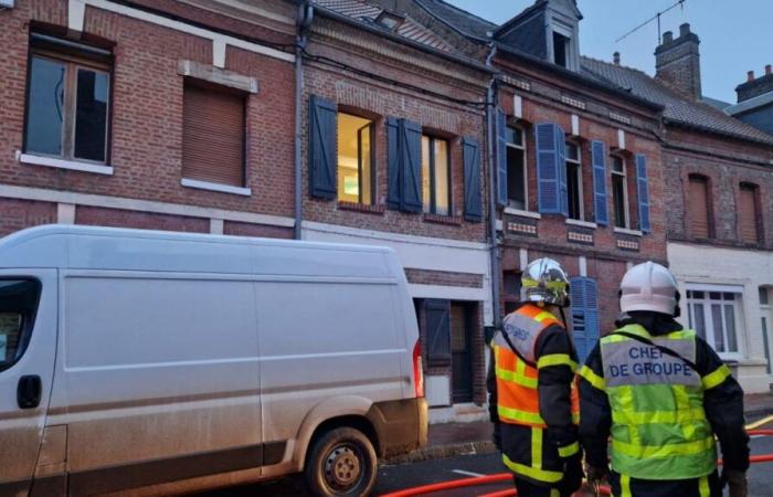 Incendio in una casa occupata ad Abbeville: “Non è la prima volta”