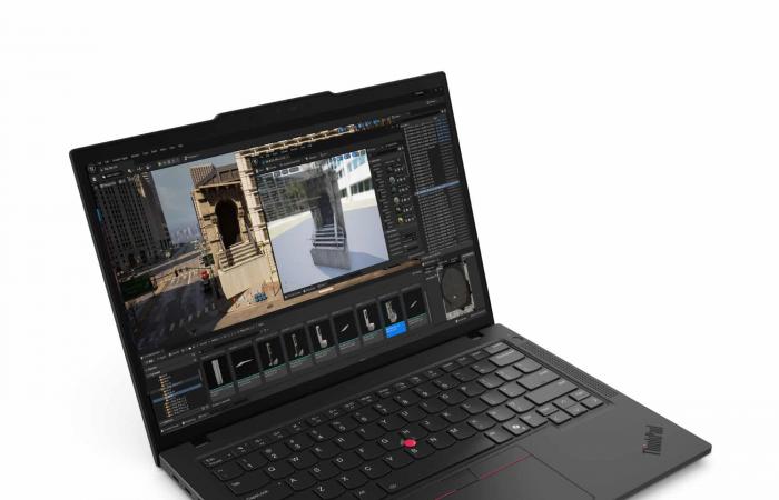 Promo €999 Lenovo ThinkPad P14s Gen 5 (21ME000RFR), portatile multimediale da 14″ facile da trasportare AMD Ryzen 7 8840HS RAM 32 GB SSD 1 TB senza Windows