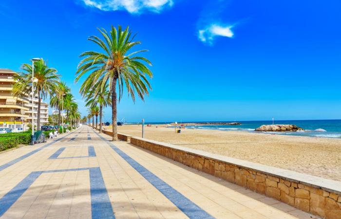 Perché non potremo più fare il bagno sulle spiagge della Spagna