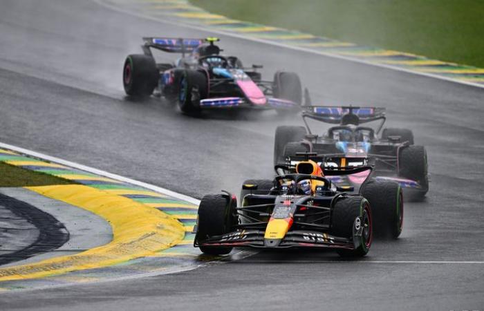 Formula 1 | Perché la Red Bull ha lasciato Verstappen in pista in condizioni “terribili”.