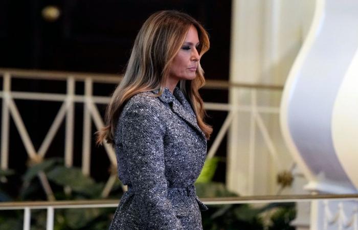 Il libro di memorie di Melania Trump: cinque notizie bomba mentre si appresta a tornare alla Casa Bianca