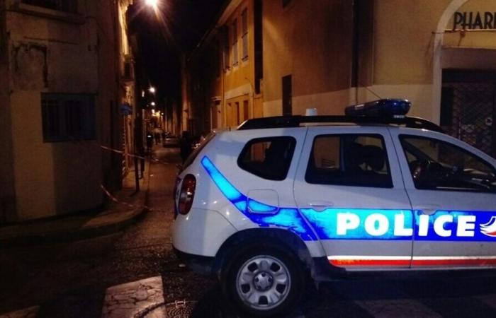 GARD/VAUCLUSE Traffico mordi e fuggi in autostrada contromano e investito veicolo della polizia