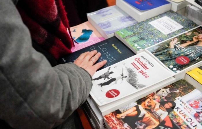 Amazon sta testando la consegna gratuita dei libri che la legge dovrebbe vietare