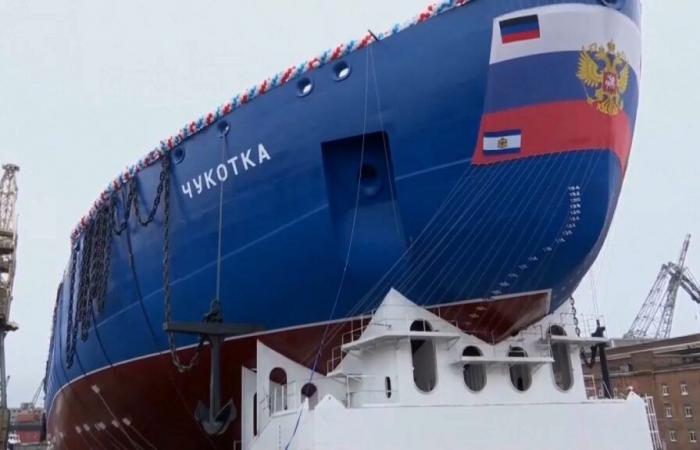 La nave rompighiaccio a propulsione nucleare “Chukotka” lanciata dalla Russia