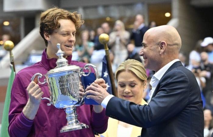 ATP – Finals > Andre Agassi: “Se c'è una cosa che ho davvero apprezzato nella mia vita da tennista, è la sensazione che si prova quando si colpisce la palla. Jannik Sinner ci riesce perfettamente. Mi ricorda molto la sensazione di perfezione che cercavo.”