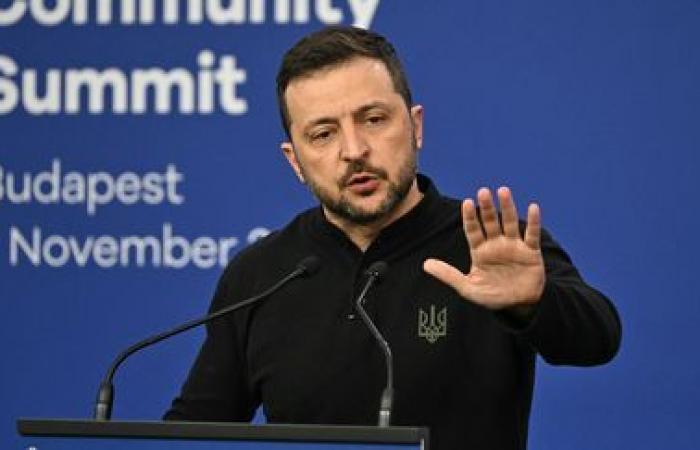 Volodymyr Zelenskyj respinge l’idea del cessate il fuoco o delle “concessioni” alla Russia