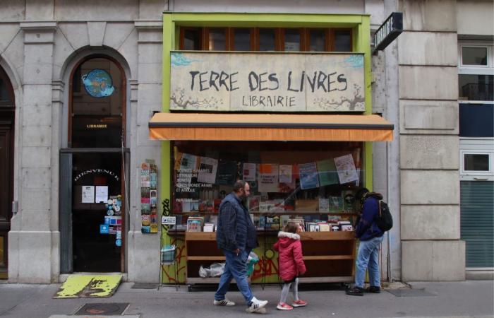 Lione. Questa libreria non vuole il libro di Jordan Bardella e spiega perché