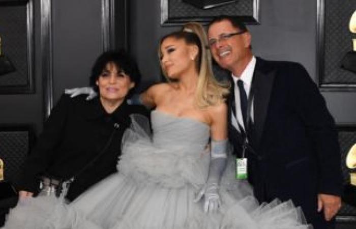 Ariana Grande suggerisce che ha intenzione di rallentare