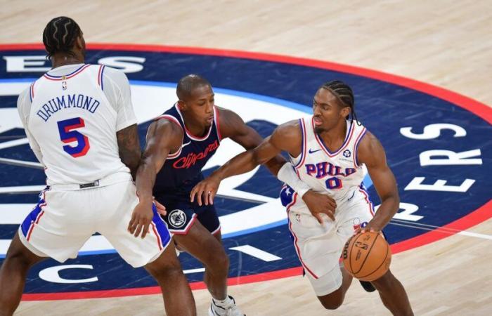 Notizie dai Lakers: Tyrese Maxey fuori contro i Lakers per un infortunio al tendine del ginocchio