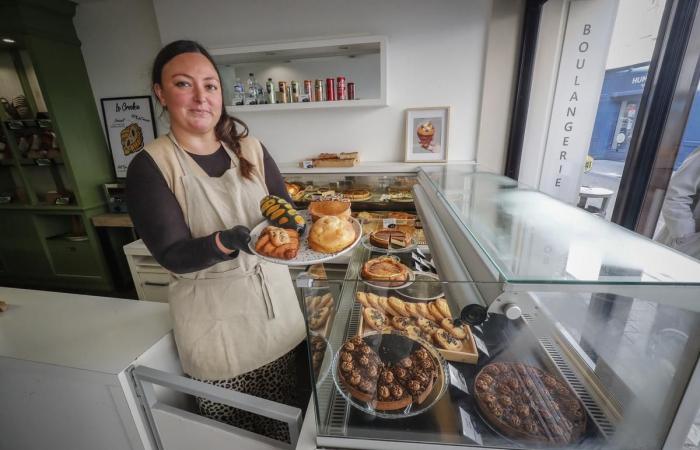 Una schiera di giovani pasticceri di La Rochelle si sta già intrattenendo e sta arrivando Nina Métayer!