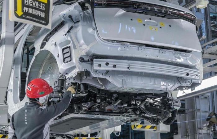 Nissan taglia 9.000 posti di lavoro e riduce la capacità produttiva, a fronte di un rallentamento delle vendite