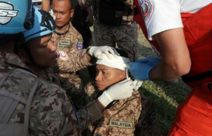 Almeno cinque caschi blu feriti in Libano dove Israele intensifica gli attacchi