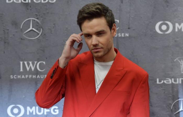 Liam Payne aveva assunto cocaina, alcol e antidepressivi prima della sua morte, hanno accusato tre persone