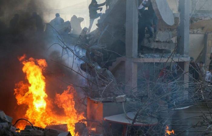 L’esercito israeliano afferma di aver “eliminato” più di 60 persone durante gli attacchi in Libano