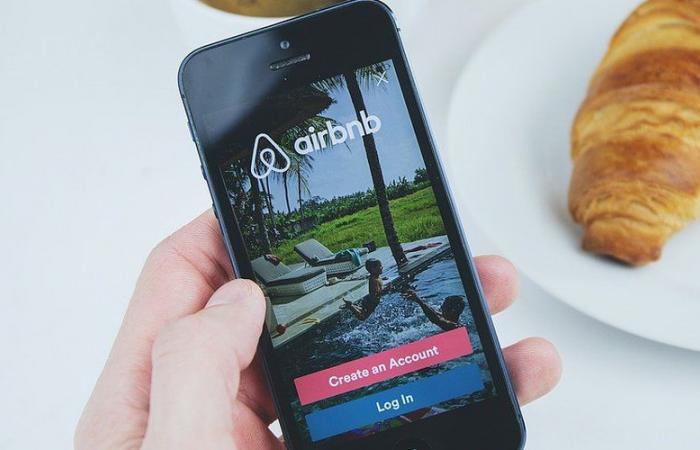 Airbnb: riforma fiscale, DPE obbligatoria, periodo massimo di locazione ridotto… cosa cambierà la legge approvata oggi dal parlamento?