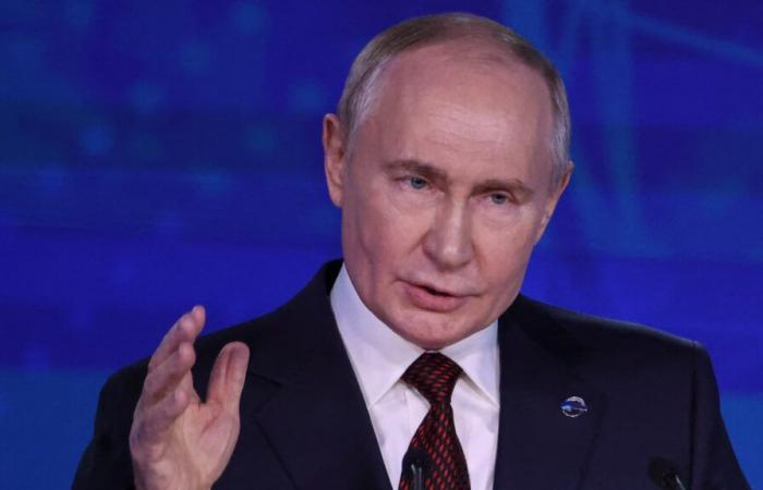 Vladimir Putin si “congratula” con Donald Trump dopo la sua elezione e si dice “pronto a riprendere i contatti” con lui