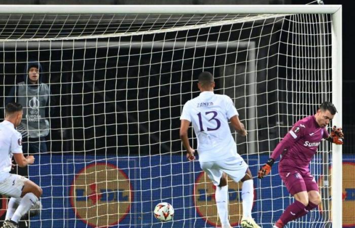 L’Anderlecht crolla nel finale di partita e perde i primi punti in Europa League! (video)