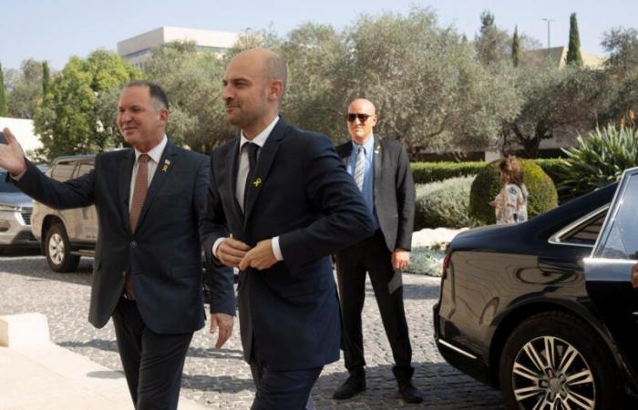 il Ministro degli Affari Esteri francese, Jean-Noël Barrot, in viaggio ufficiale in Israele