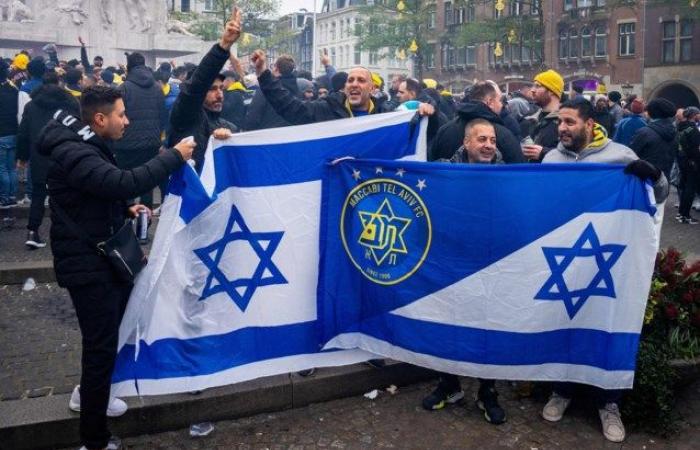 Netanyahu invia aerei per portare via i tifosi israeliani da Amsterdam