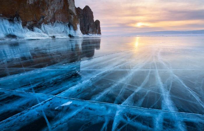 Un robot sottomarino fa la scoperta nel lago Baikal