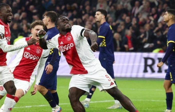 I tifosi israeliani del Maccabi Tel Aviv hanno attaccato dopo la partita contro l’Ajax