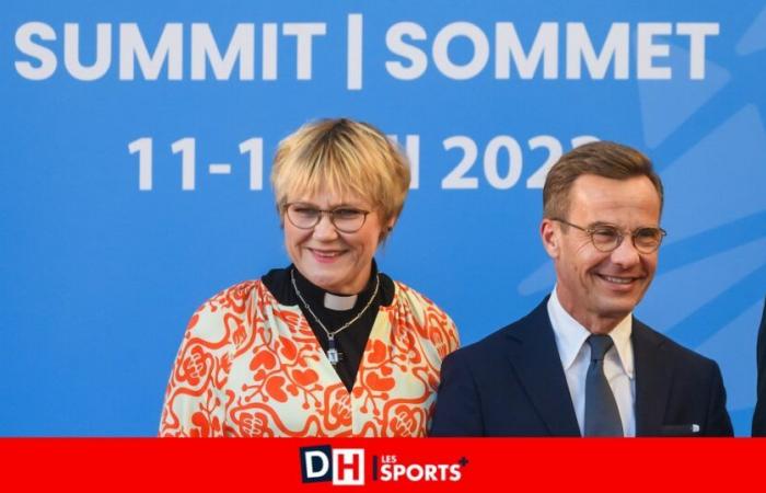 La First Lady svedese crea polemica con i suoi abiti da prete (FOTO)